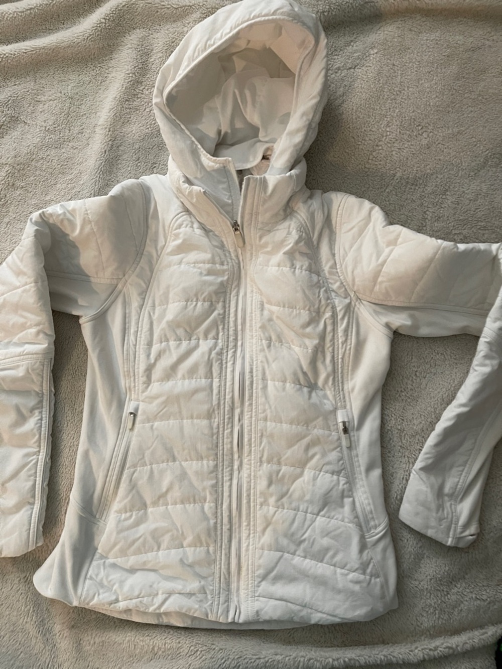 lululemon athletica White Hooded Quilted Puffer Jacket Women’s 8
